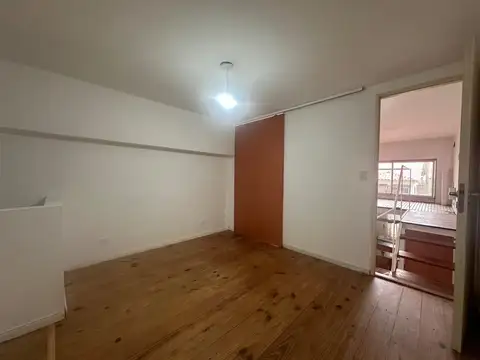 Depto Tipo Casa 2 ambientes con 1 baño