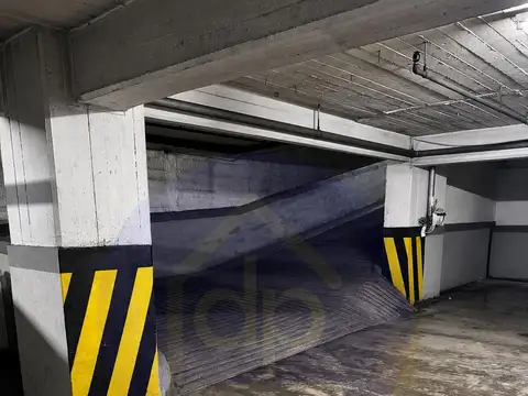 Cochera en Venta para coche mediano