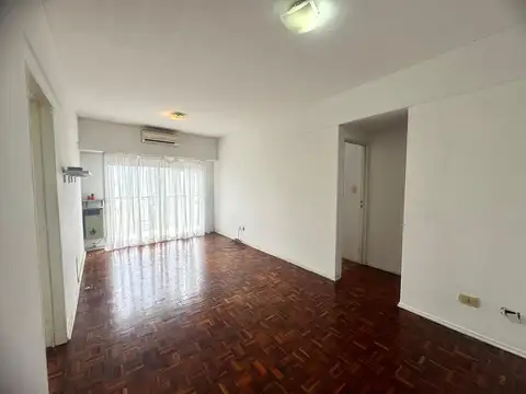 Departamento 3 ambientes en alquiler luminoso con balcon