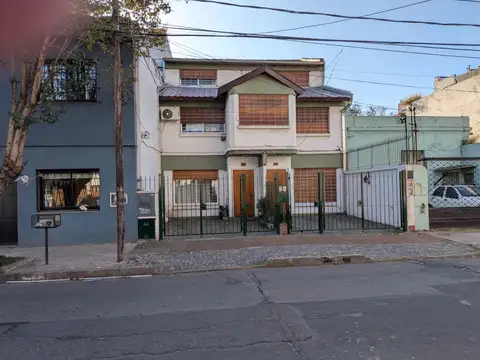 DUPLEX 3 dorm y playrroom ,2 cuadras Av Maipu