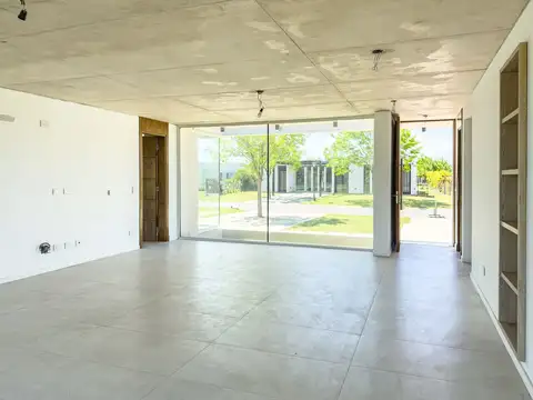 Venta casa a estrenar Haras Santa Maria una planta