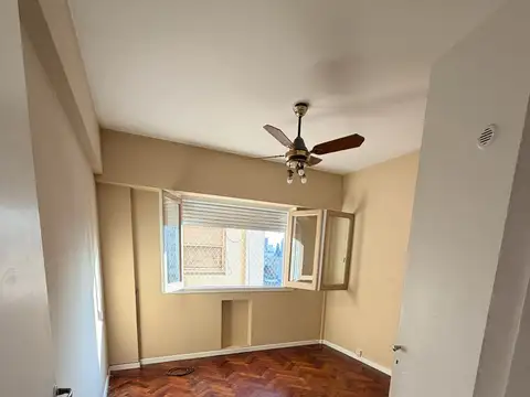 Departamento en Alquiler en Floresta Norte, $ 750.000