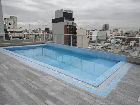 Contrafrente con balcón, excelente calidad, amenities