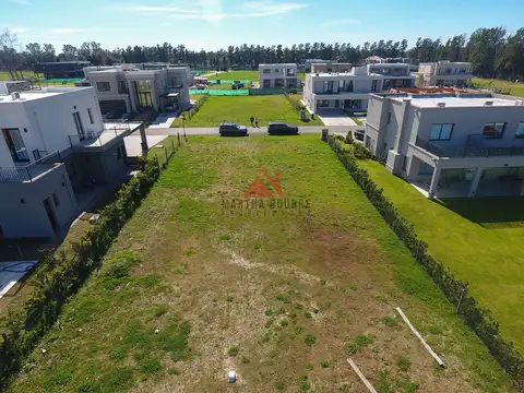 Terreno en Venta en Countries y Barrios Cerrados en Pilar, USD 108.000