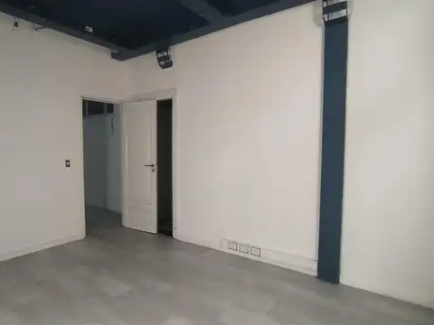 Oficina en Alquiler al Este