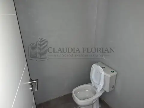 Local en Alquiler en Bella Vista, USD 2.000