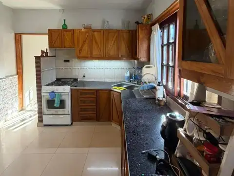Venta Casa 4 Ambientes  Merlo