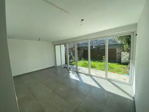 Casa en Alquiler de 3 dormitorios