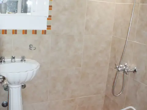 Depto Tipo Casa en Venta 5 años