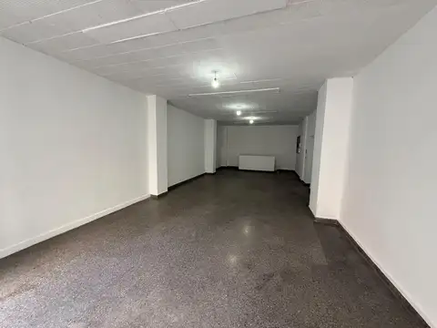 Avenida Entre Ríos 900
