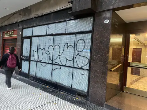 Local en venta en Zona comercial del barrio Balvanera