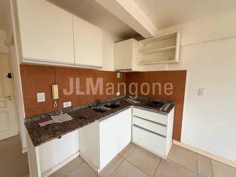 9 De Julio 900, Piso 4