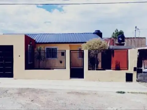 4 AMBIENTES | JORGE LUIS BORGES al 1500