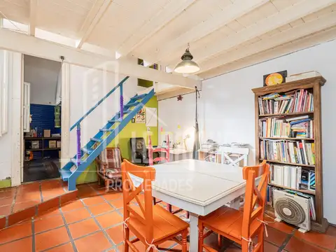 Depto Tipo Casa en Venta de 3 ambientes