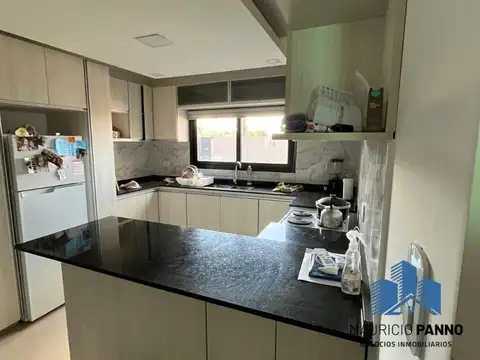 Casa en Venta al Este
