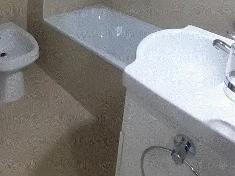 DEPARTAMENTO - AMBIENTE UNICO  CON BALCON -