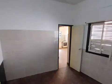 DEPARTAMENTO TIPO CASA 3 AMB. P.B.