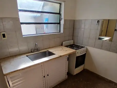 Depto Tipo Casa en Alquiler de 3 ambientes
