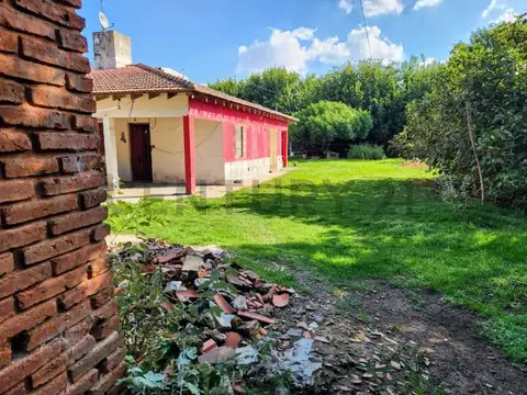 Casa de 2  dormitorios en venta en Los Hornos