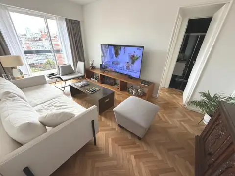 Departamento en alquiler de 2 ambientes en piso alto - amoblado