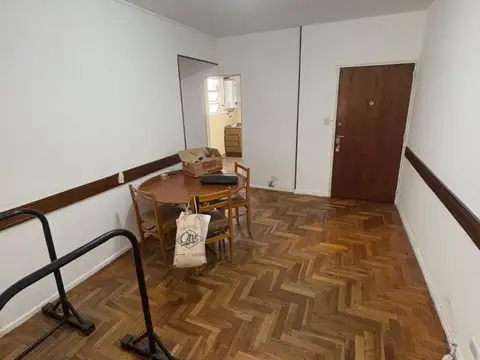 Departamento en Alquiler en Monserrat, $ 500.000