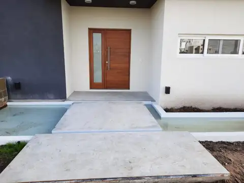 Casa en venta - Ceibos Puertos