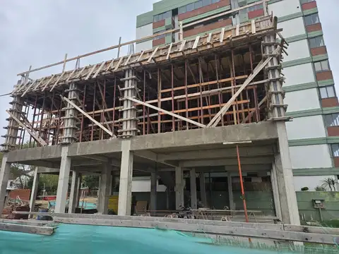 Local en Venta en Santa Teresita, USD 330.000