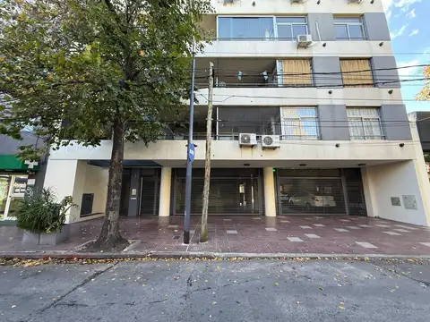 Departamento en Alquiler en Victoria Barrio Centro, $ 800.000
