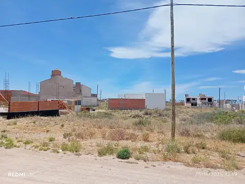 VENTA LOTE EN PLAYA DORADA A  5 CUADRO DE LA PLAYA