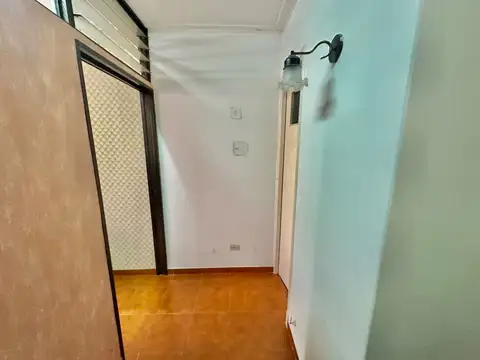 Venta oficina con baulera! Villa Urquiza!
