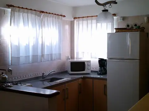 Casa 3 ambientes con 2 baños