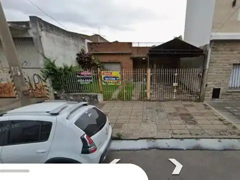 VENTA CASA DE 3 AMBIENTES A RECICLAR - OPORTUNIDAD, RAMOS MEJIA