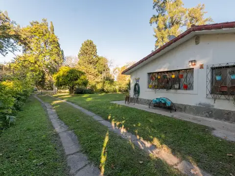 Casa en Venta con 1 cochera