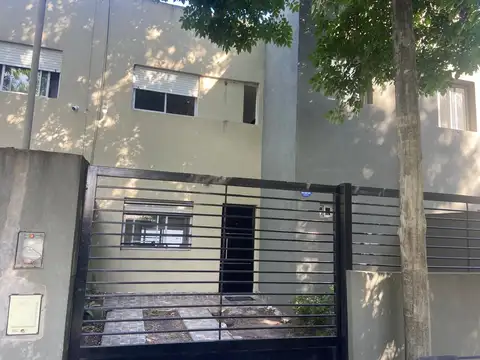 Duplex en Venta en Melchor Romero [Cod: 7727-7540725]