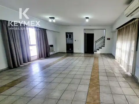 Depto Tipo Casa en Venta de 3 dormitorios