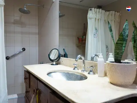 Depto Tipo Casa en Venta 44 años