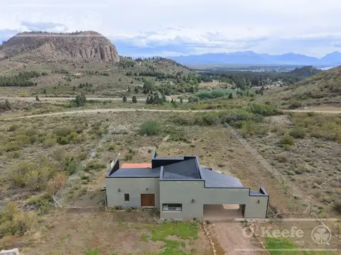Casa de 3 ambientes en venta en Barrancas de Dina Huapi