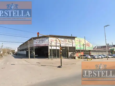 Galpón Comercial en Esquina 845 m² Cubiertos S/ Fracción 1246 m² - 9 De Abril