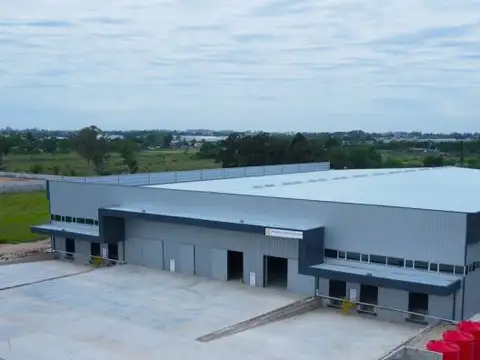 Nave Logística AAA 8.700 m² – Autopista Rosario– Córdoba y Wilde
