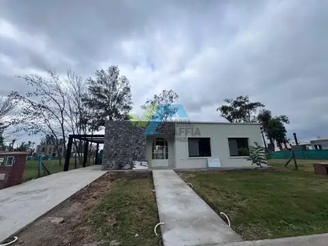 Casa en Venta con 1 cochera