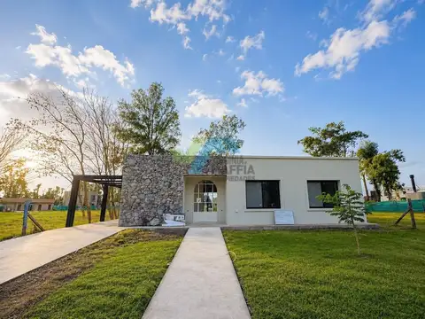 Venta de casa en una planta - SANTA SOFIA Pilar del Este