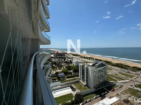 Vende hermoso depto de 2 dormitorios en Look Brava, Punta del Este