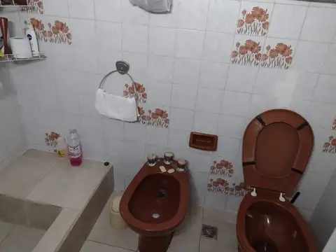 Depto Tipo Casa en Venta 40 años