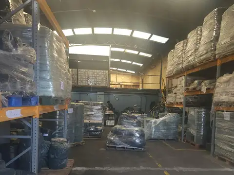 Edificio Comercial en Lanús Oeste-venta