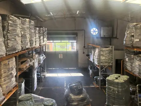 Edificio Comercial en Lanús Oeste-venta