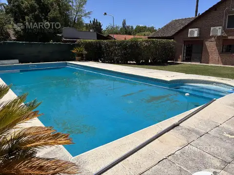 CASA EN VENTA EN BARRIO MASCHWITZ VILLAGE- MAROTO PROPIEDADES
