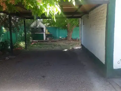 Calle Pública 100