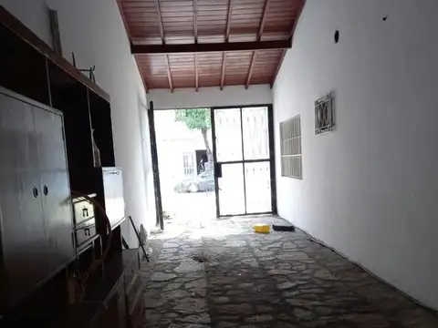 Casa en Venta en Munro, USD 170.000