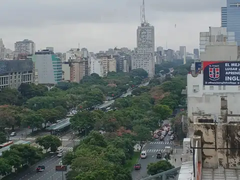 Oficina en Alquiler al Norte