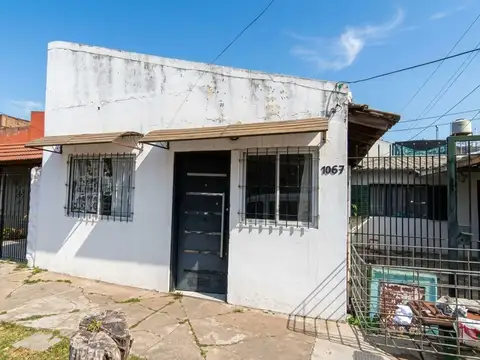 Depto Tipo Casa Monoambiente con 1 baño